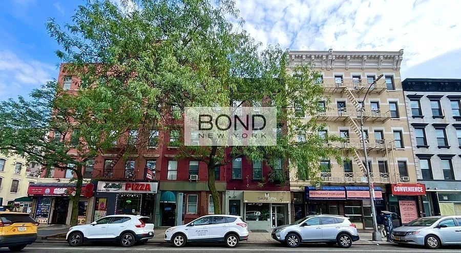Photo 1 of 8 - 724 10th Ave #3A - New York, NY Primary Photo - 724 10th Ave #3A