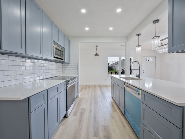 Home for Sale in Garland TX