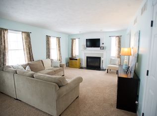 11095 Creekside Dr, Allendale, MI 49401
