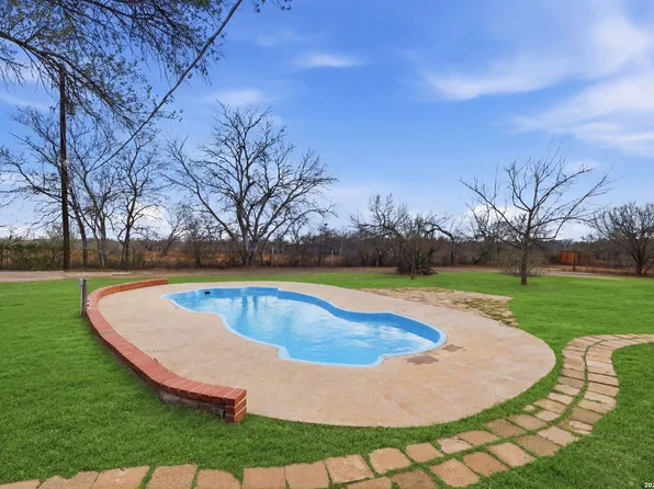 13040 Tomlynn, Atascosa, TX 78002