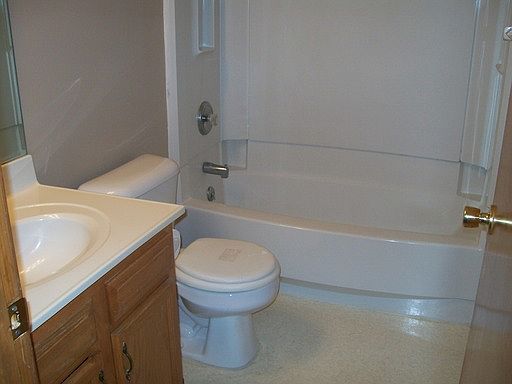3rd image of 3887 Charfield Ln