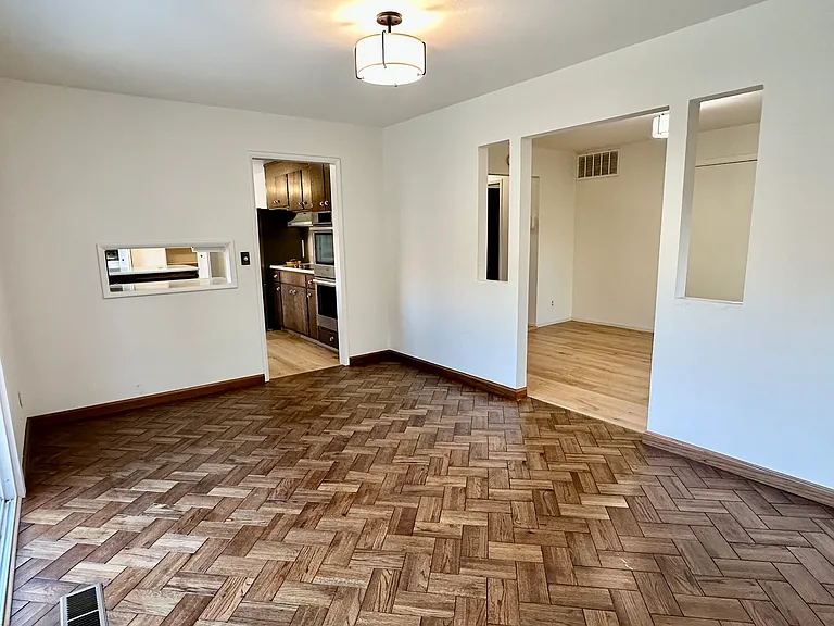 1132 Lawrence Ct — Photo 11