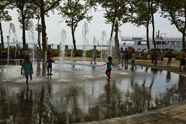 Rented by Compass | media 33