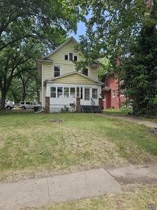 135 SW Taylor St, Topeka, KS, 66603