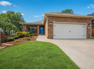 505 NW J St, Bentonville, AR 72712
