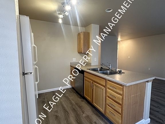 5th image of 1805 E Overland Rd #3023