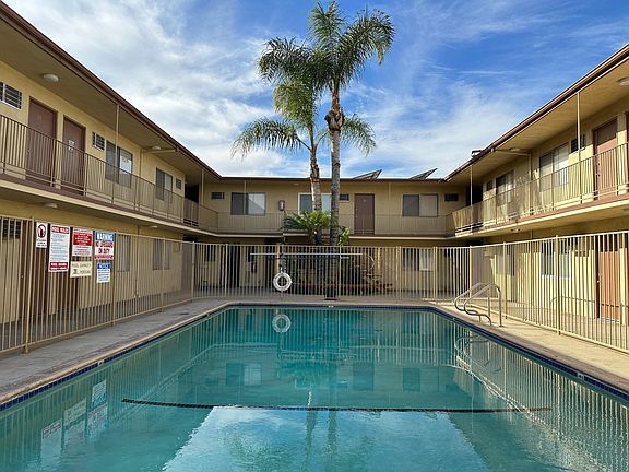 4th image of 5519 Laurel Canyon Blvd APT 38