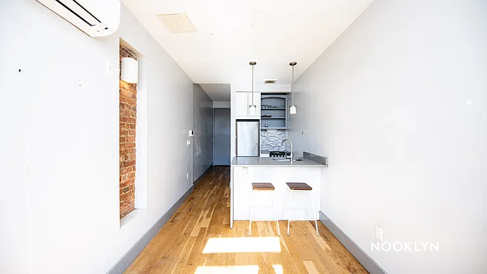 Rented by Nooklyn NYC LLC | media 37