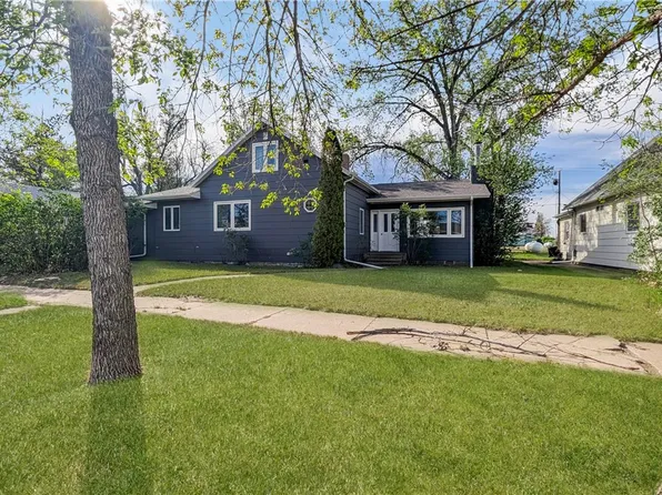 406 Main St, Froid, MT 59226