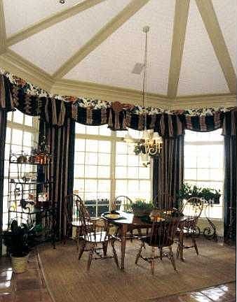 Vaulted Breakfast Room