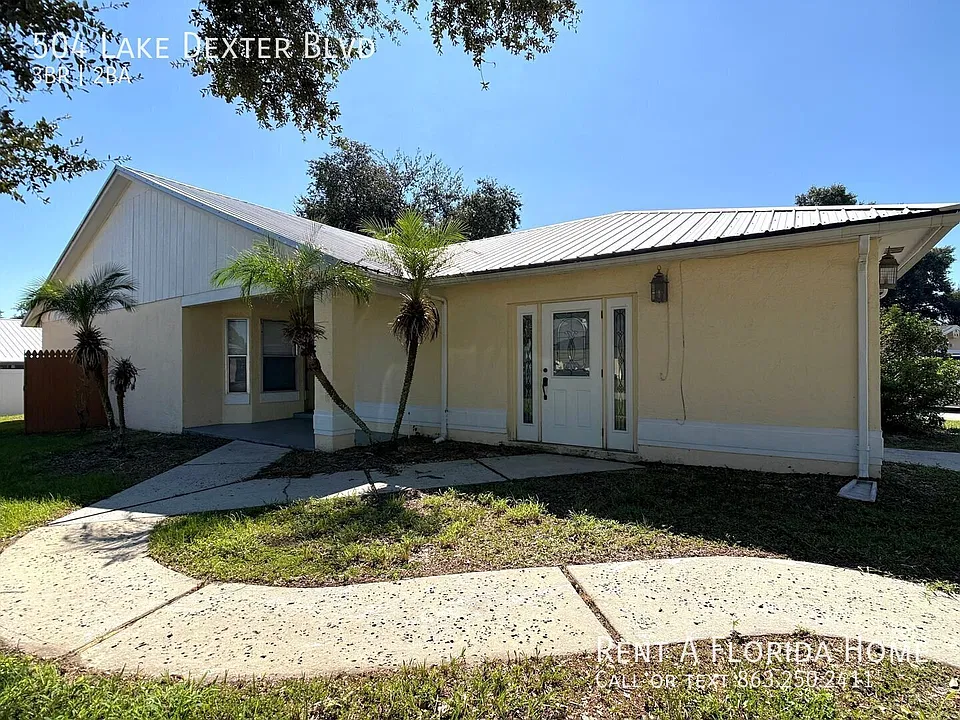 504 Lake Dexter Blvd