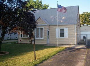 1227 Degener Ave, Elmhurst, IL 60126