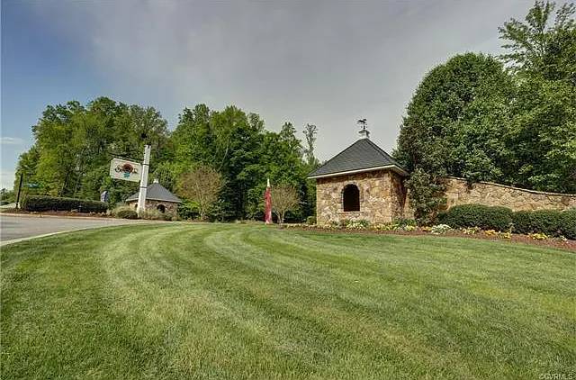 16820 Jaydee Ct — Photo 15