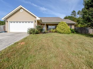 6517 Cannon Rd, Maryville, TN 37801