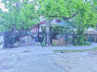 1006 Panama St, Houston, TX 77009