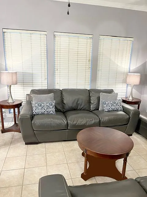 Living Area - 2503 Plumgrove Cir