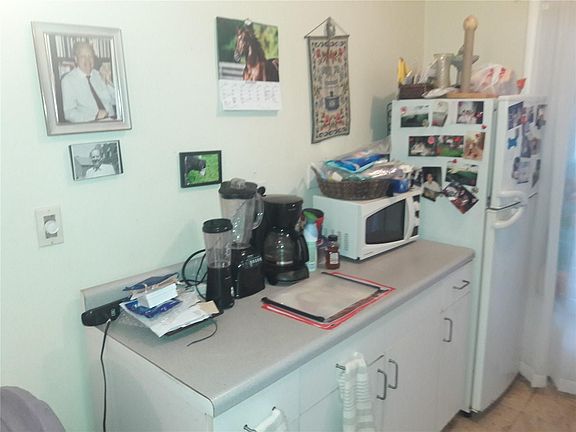 5th image of 1520 Euclid Ave APT 3