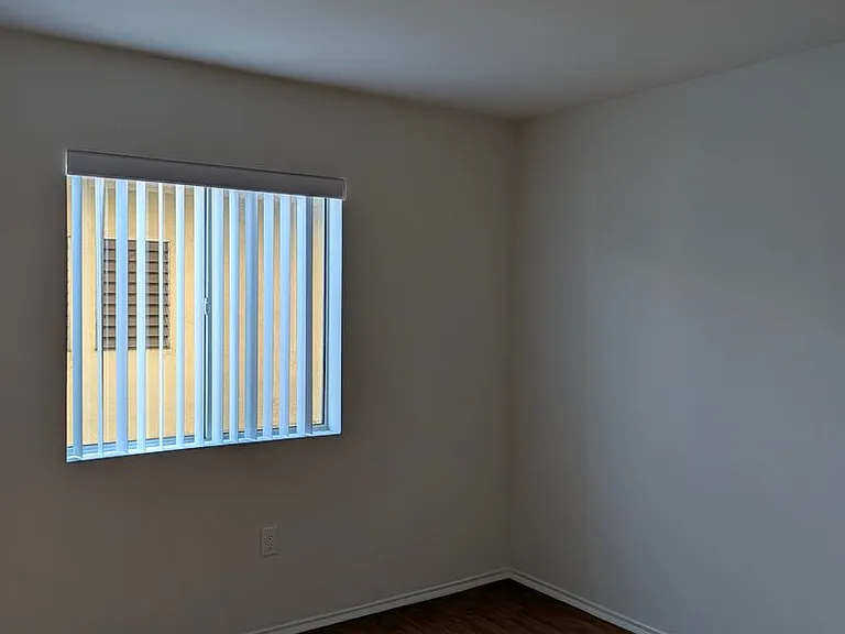 Yaya Valerio Apartments — Photo 14