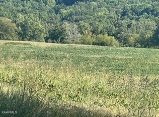 419 Trigonia Rd, Maryville, TN 37801