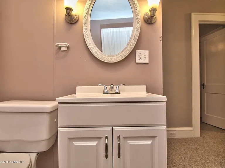 2333 Adams Ave — Photo 16