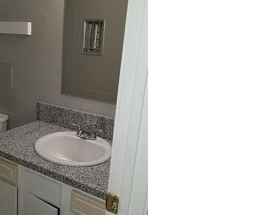 3rd image of 893 Campus St #2