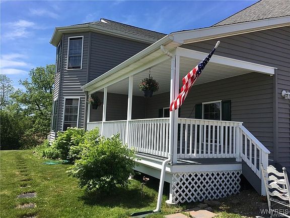 2nd image of 6590 Genesee Rd