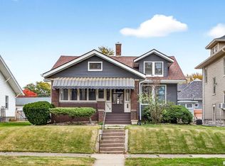 1514 16th St, Moline, IL 61265