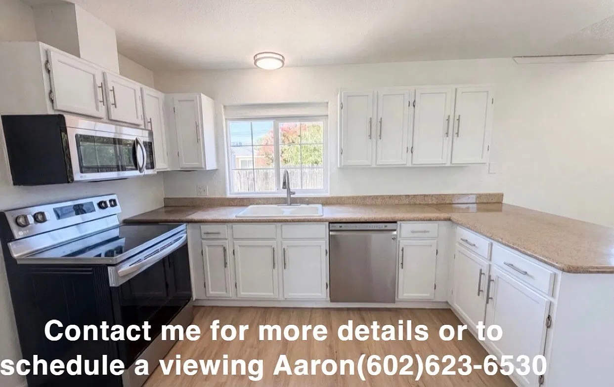 3 bed, 1050 sqft, $2,775 — Photo 3