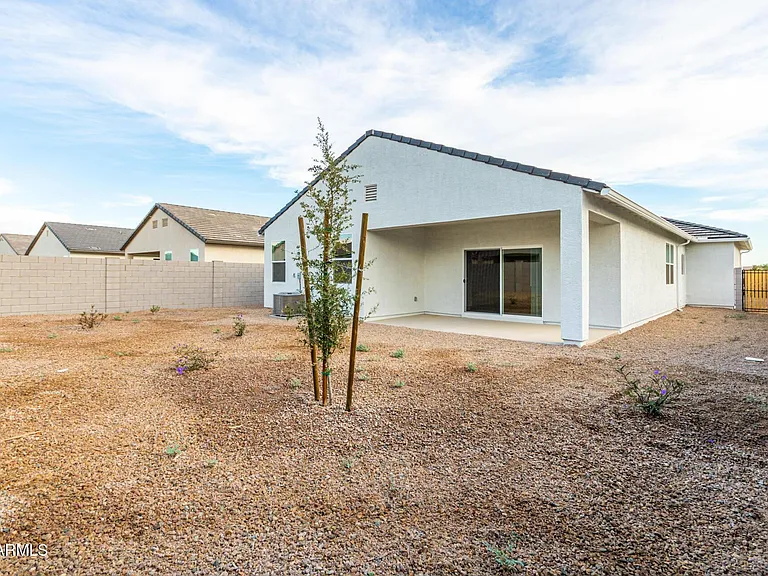 1810 W Pinkley Ave — Photo 35