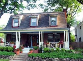 515 26th St S, Arlington, VA 22202