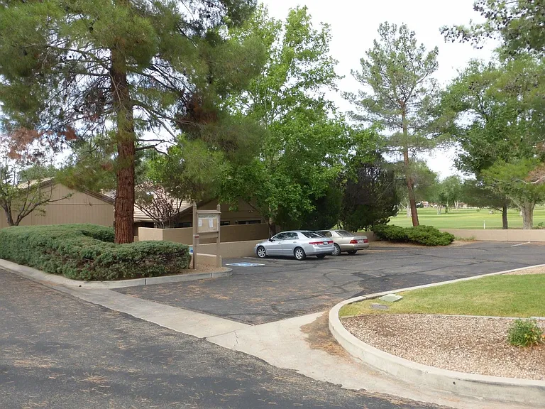 2149 Clubhouse Dr — Photo 15