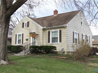 924 N Grove St, Bowling Green, OH 43402