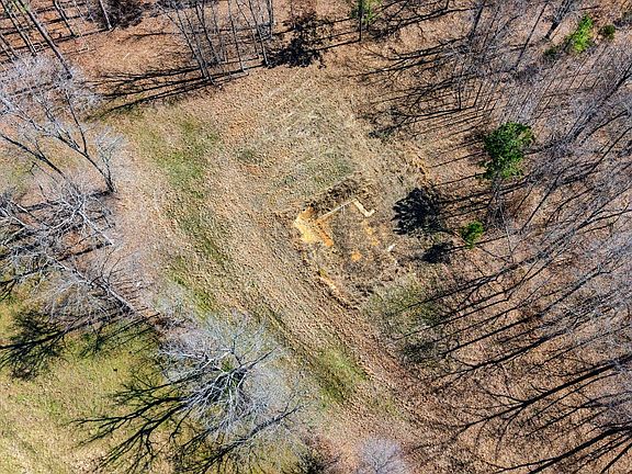 3rd image of 39 Old Highway 149