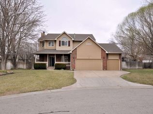 224 Pinecrest Ct, Andover, KS 67002