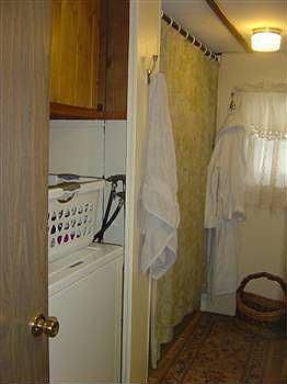 5th image of 7590 Shady Oak Dr