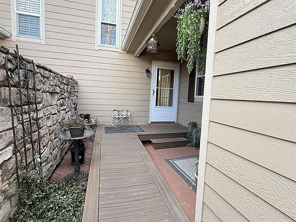 3rd image of 7584 W Euclid Drive