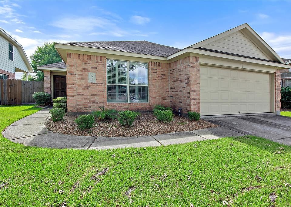 1st image of 2919 Windy Hollow Ln