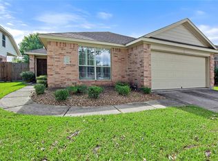 2919 Windy Hollow Ln, Dickinson, TX 77539