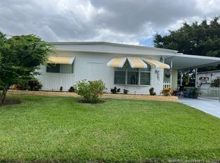 6217 S Joshua Ln, Lake Worth, FL 33462