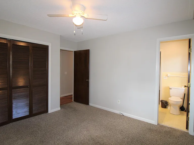 50 Aubrey Cir — Photo 2