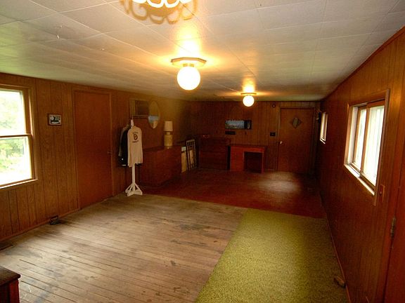 2nd image of 81682 350th St