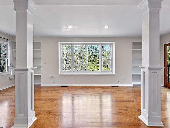 5th image of 339 Christa Jeau Lea Ln