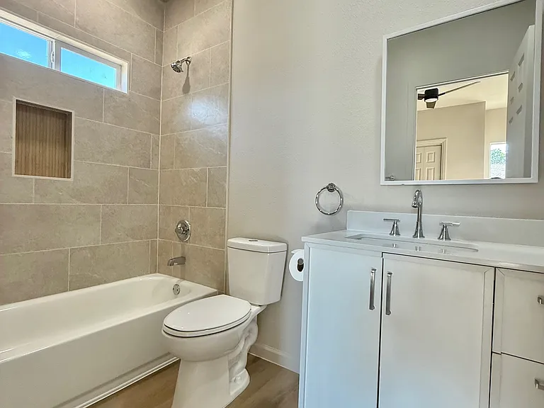 403 Cornell Ave #2 — Photo 7