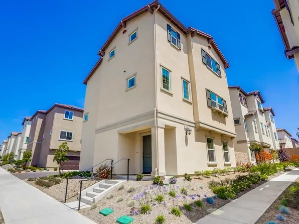 27664 Heartwood Dr, San Pedro, CA 90732