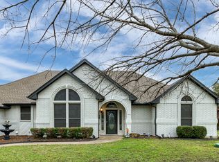 1220 W Cleburne Rd, Crowley, TX 76036