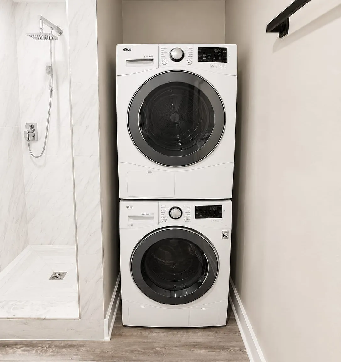 2 bed, 700 sqft, $2,650 — Photo 4