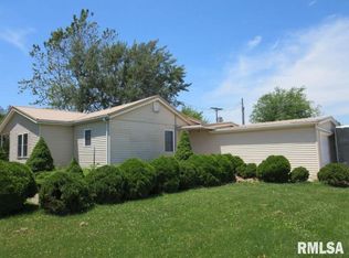 1804 Cornell Dr, Mount Pleasant, IA 52641