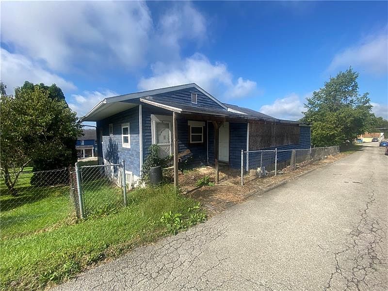 2011 4th St, Cardale, PA 15420 Zillow