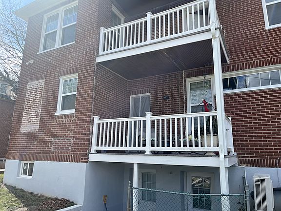 3rd image of 79 Alla Willa Dr