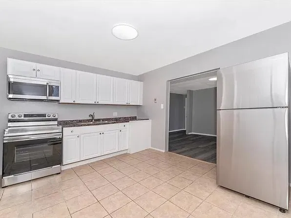 111 Elizabeth St #6, Hagerstown, MD 21740